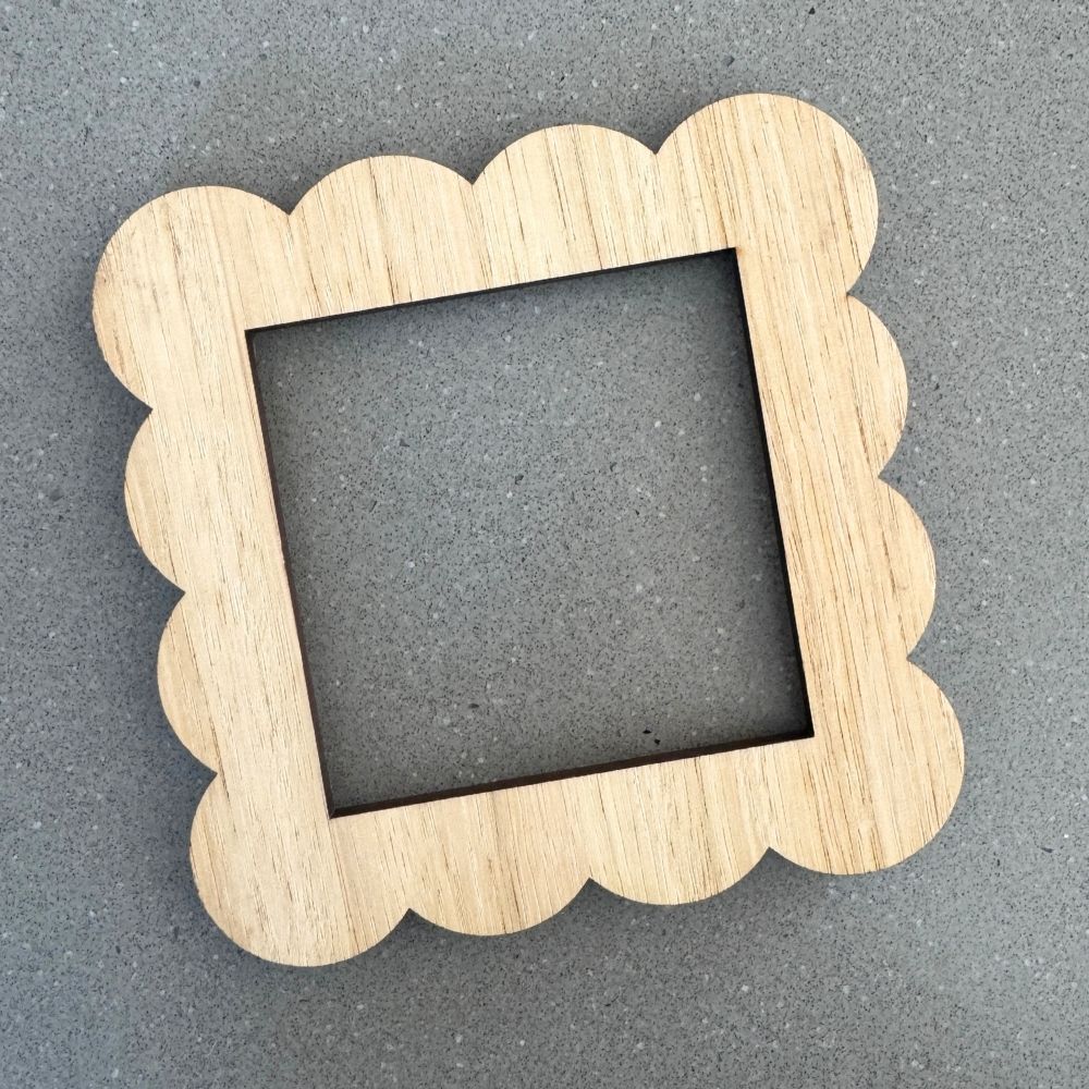 Scallop Frame Magnet: Tasmanian Oak