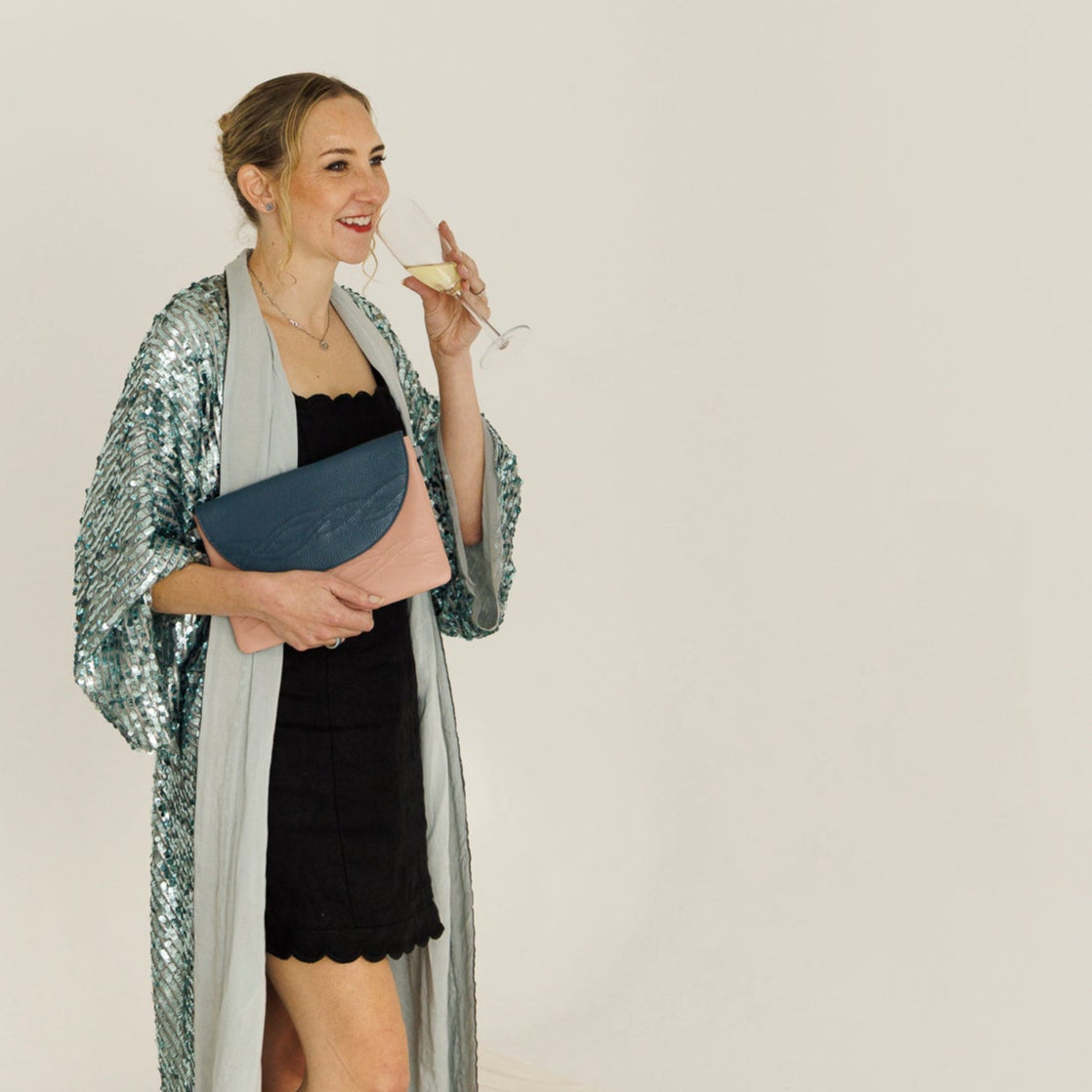 Leather Clutch Hybrid: from coffee runs to cocktails.
