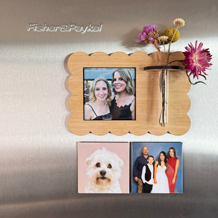 Gift Set: Magnetic Frame with bud vase and 3 x custom photo magnets.