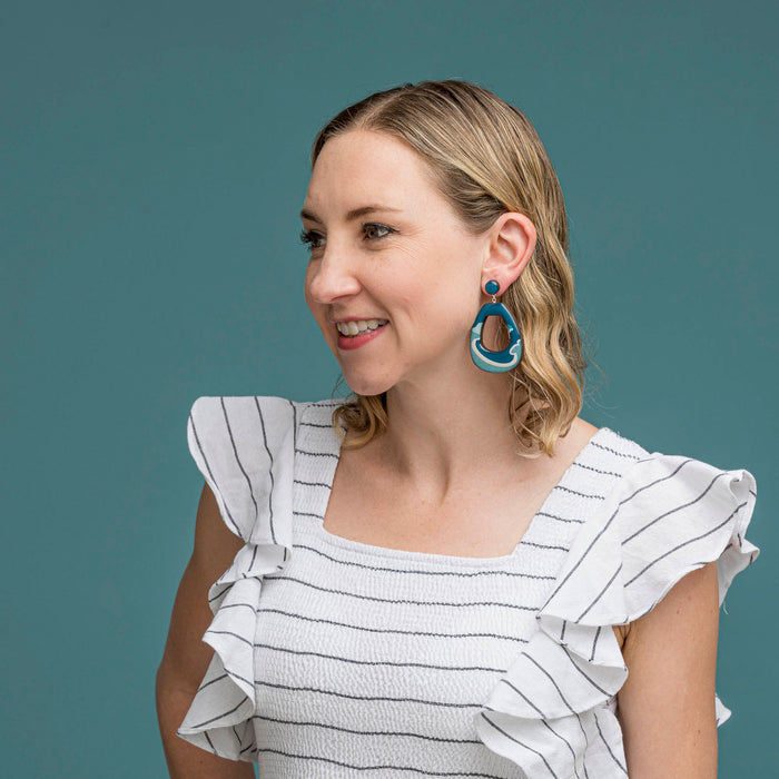 Wineglass - Fun frame & Stud Earrings
