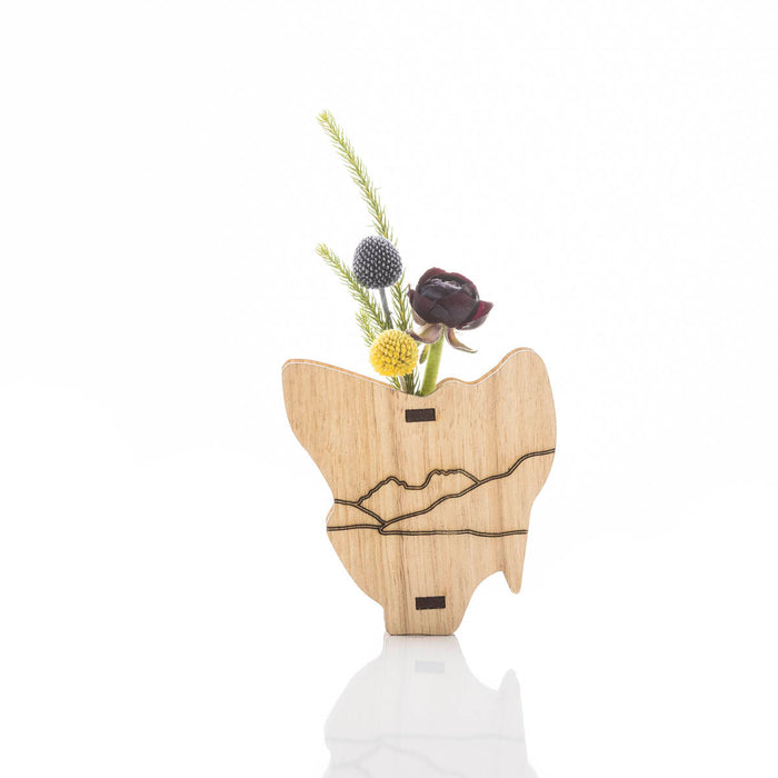 Tassie Vase Magnet - Cradle Mountain Design. Tasmanian Oak.